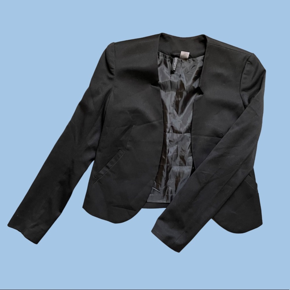 H&M black blazer with pockets - Size 2